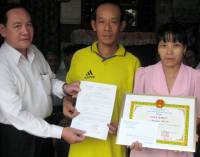 Người phụ nữ làm thuê trả lại 80 triệu đồng của rơi